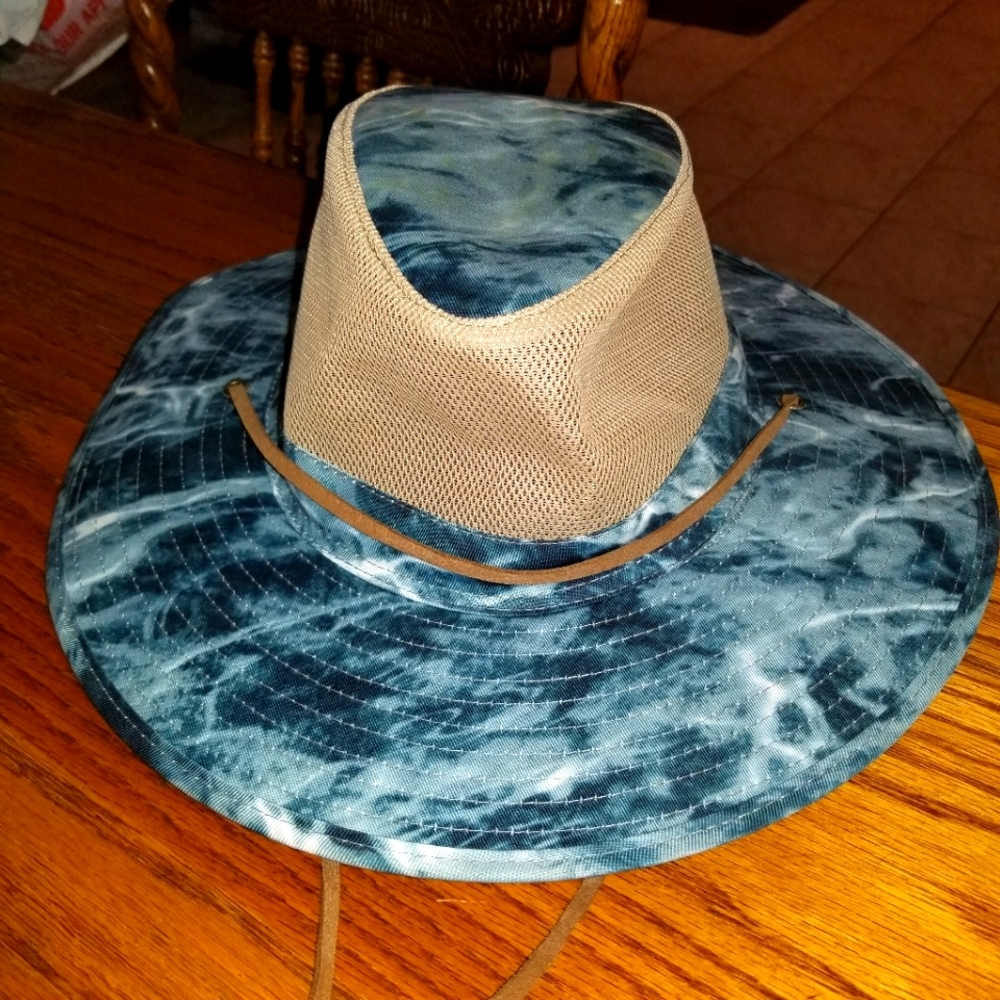 Gold Coast Sunwear Water Camouflage Wide Brim Hat Mesh Cap - Picture 2 of 4